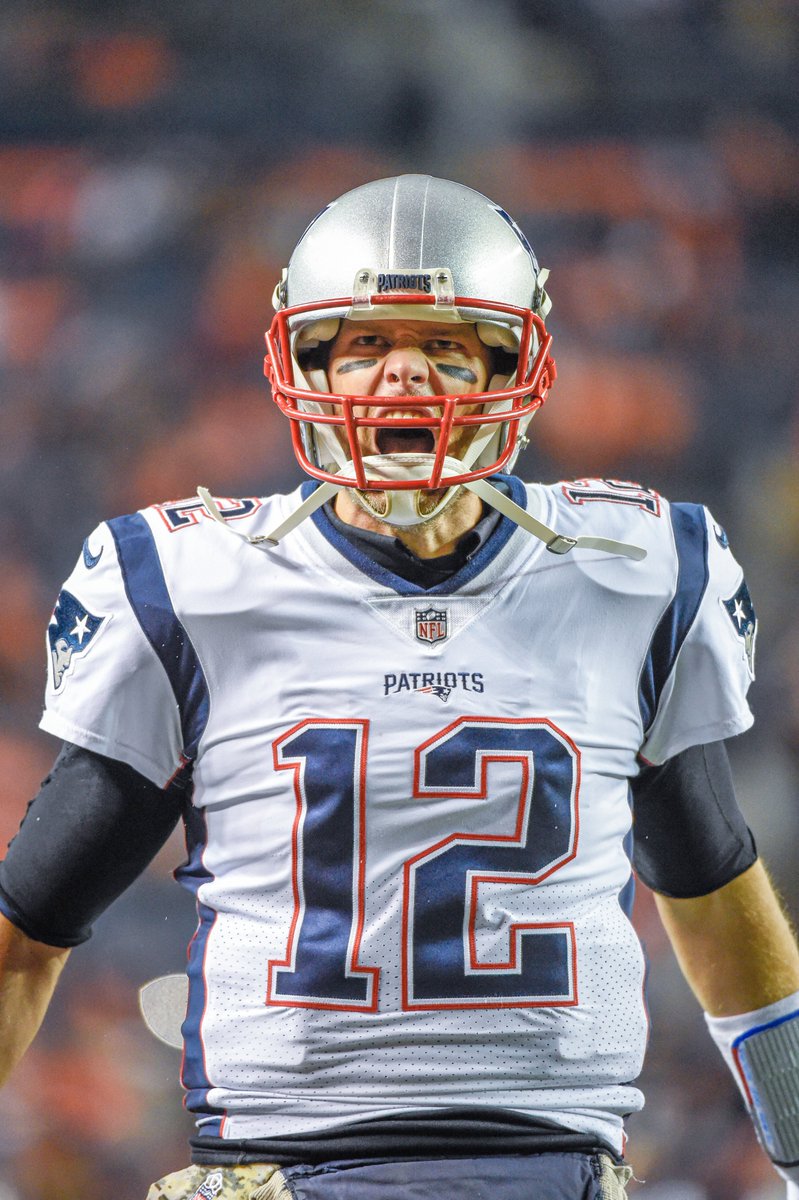 Patriots's tweet photo. MUSTAAAAAARD https://t.co/9ZKItYGO4s