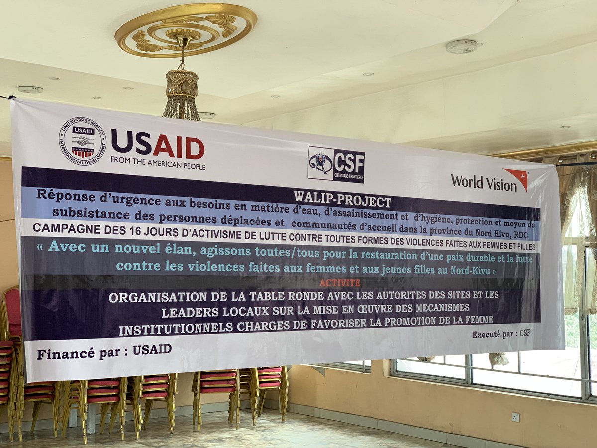 UrFrontier25552's tweet photo. 📍16 Jours d’Activisme contre les Violences Faites aux Femmes et Filles

@CSF, en partenariat avec @WV et appuyé par @USAID, a réuni autorités et leaders locaux à la salle Banalu près de Kituku, les sensibilisés pour lutter contre les violences faites aux femmes et filles. https://t.co/Oy93MrrBpL