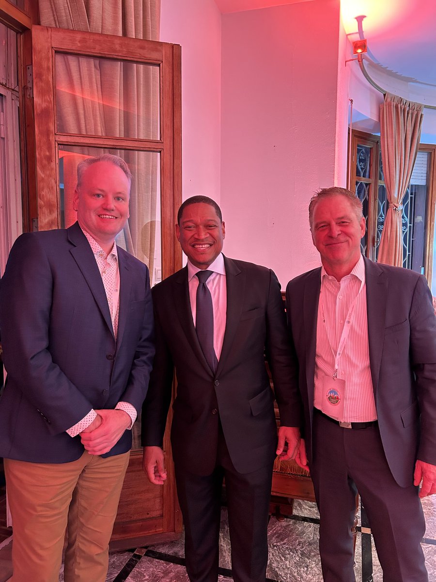 MNSoyGrowers's tweet photo. Exec. Dir. Joe Smentek is joining @MNagriculture this week on a @USDA trade mission to Morocco. Day 1's agenda included a discussion on the Great Lakes-St. Lawrence Seaway as an export route. Joe is also accompanying MDA officials to Egypt to promote more ag trade w/ Minnesota. https://t.co/DftKCOKv3c