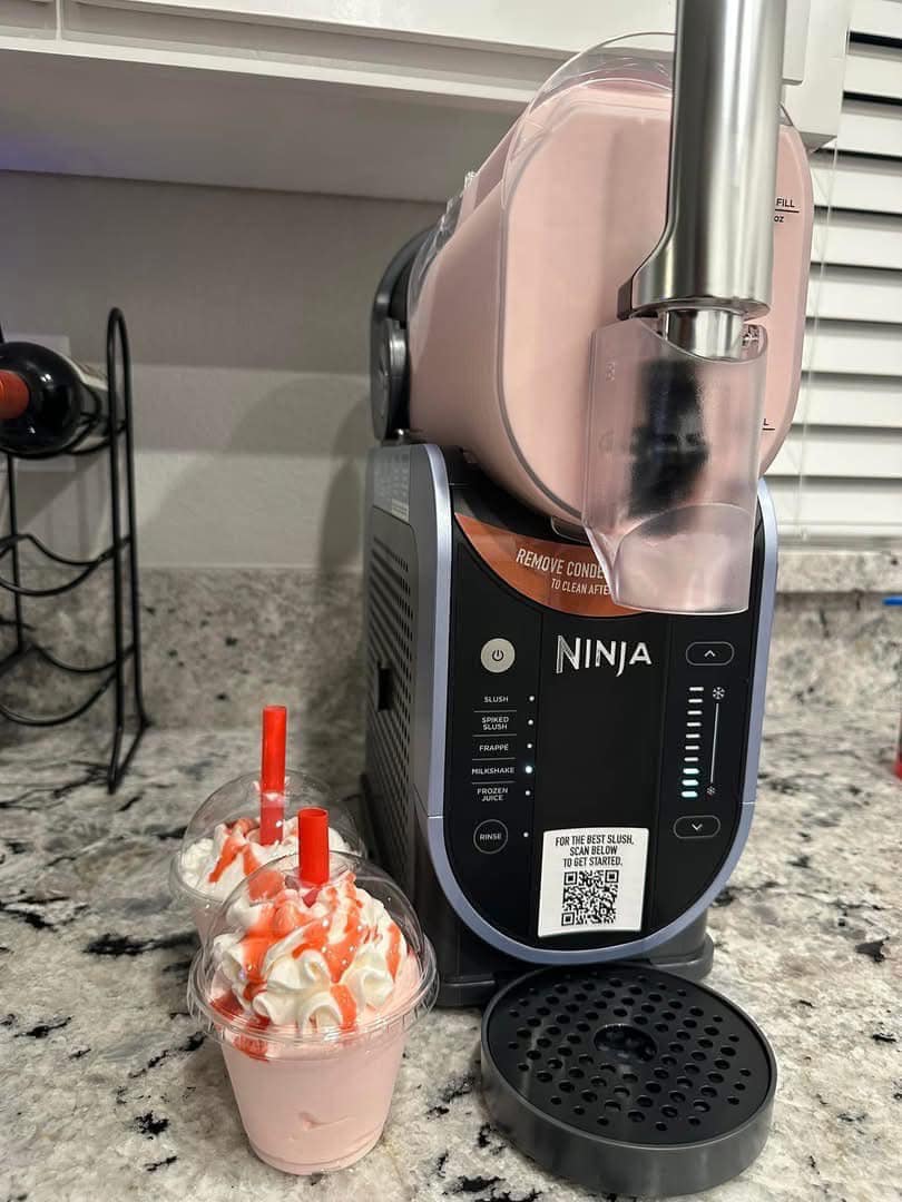 islandbaexo's tweet image. Suspect wants a Ninja for Christmas real bad😍