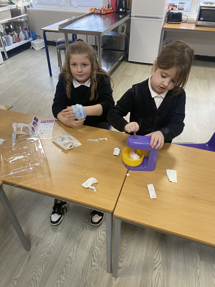 Mrs Doherty_KPS tweet media