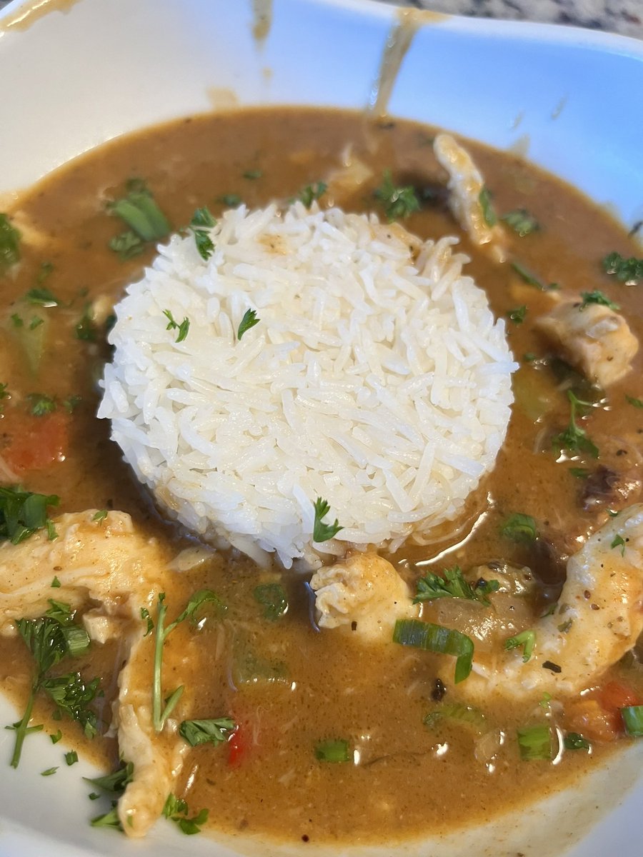 1votm's tweet photo. Gumbo &amp; Shrimp N Grits https://t.co/FLaDRkbF4y