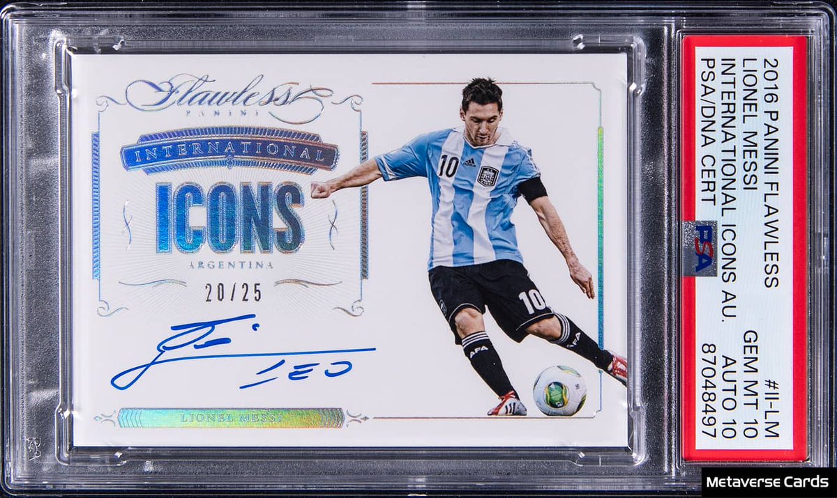 GoldinCo's tweet photo. One of two examples of this stunning piece recorded at its unimprovable tier 🔥 

This 2015-16 Panini Flawless International Icons Autograph Lionel Messi Signed Card (#20/25) - PSA GEM MT 10, PSA/DNA GEM MT 10 - Pop 2 is available now in our November Elite Auction.

Bid now: https://t.co/OiuUKvsHHU