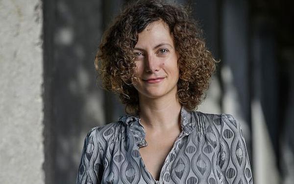 📢 Mark your calendar! Next Tuesday, join <a href="/Noemietienne/">Noémie Etienne</a> at the Weltmuseum Vienna for her lecture "What is Conservation? About People, Objects, and Words." 🌍✨A talk on evolving museum practices, restitution, sustainability &amp; inclusivity.

🔗 More info: bit.ly/3CVOy4G