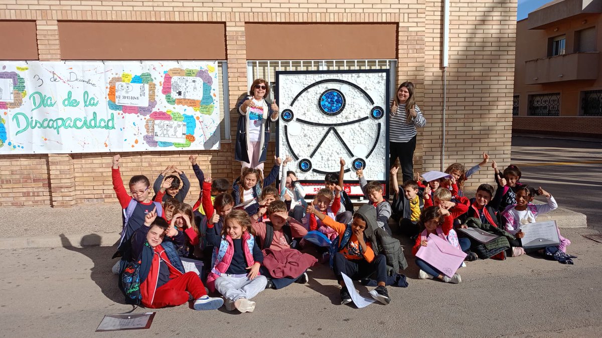 SalesianosCT's tweet photo. 🏫 COLEGIO | ❤️TODOS UNIDOS POR UNA MISMA CAUSA❤️ 
🩵SÍMBOLO DE DIVERSIDAD FUNCIONAL🩵

🌈DÍA INTERNACIONAL DE LAS PERSONAS CON DISCAPACIDAD🌈

Apostando siempre por la inclusión.

#símbolodiversidadfuncional 
#díadiscapacidad 
#somosfuturo 
#salesianoscrt https://t.co/X0oXtE3k7g