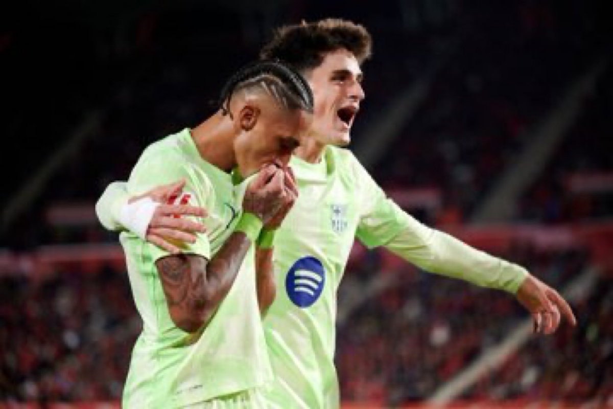 Raphinha brilha na partida e Barcelona ganha por 5-1 no placar
<a href="/Angolans/">Angolans 🇦🇴</a>