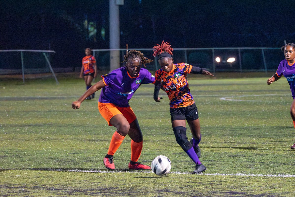 BahamasFootbal1's tweet image. Saturday’s matchup saw United Purple take on United White in an exciting clash! ⚽💜 Both teams brought energy and sportsmanship. 👏 #BahamasWomensFootball #GameRecap