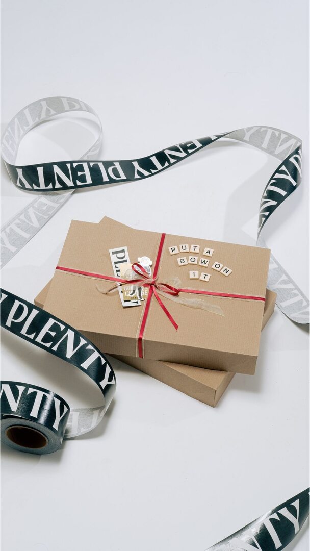 ‘Tis the season for giving. From December 9th to 22nd, shop in-store for gift wrapping by donation. instagr.am/p/DDIRKO4ih_U/