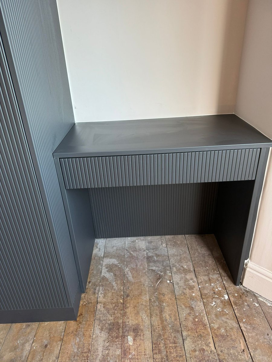 Kitchens &amp; Bedrooms by Vie,
Inside Urmston Interiors
8 Station Bridge, Urmston, Manchester, M41 9SB
0161-230-0700
#kitchens #urmston #flixton #bedrooms #stretford #m41
New Bedroom for Xmas, push to open in our new graphite ribbed design with walnut cabinets.