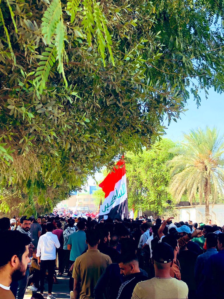 sunshine201882's tweet photo. إلــى المحترم الشيخ
#عدنان_فيحان_الدليمي
الى رئيس الوزراء المحترم
#محمد_شياع_السوداني 
#ثوره_خريجي_بابل_المتظاهرين_الاربعاء_4_12_الملحق_مطلبنا 
لاتستوحشو طريق الحق لقلة سالكيه 
ايقاف الاستثناء لحين تحقيق المطالب وليس الغاءه
الغاء أسماء المحسوبيه والواسطات ٢٥ https://t.co/afE365R6mZ