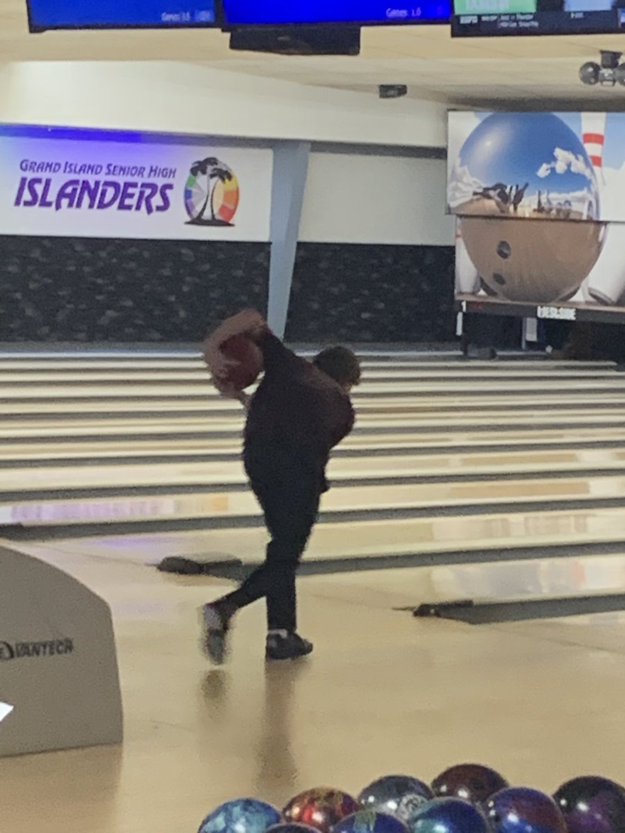 3434TheAnchor's tweet photo. Congratulations to @CHS_UnifiedBowl @DiscovererWay on their A-6 Unified Bowling Championship 👏👏👏. #On2State @CTelegramSports @nsaaevents https://t.co/bDNUSdhGPH
