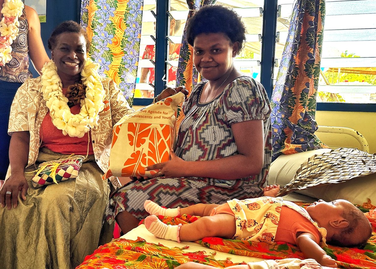 I met with new mothers at a <a href="/UNFPA/">UNFPA</a>-supported health centre in #Vanuatu providing reproductive and maternal health services.

The dedicated health workers of the centre touch countless lives every day and are the backbone of the North Efate community.

#GlobalGoals