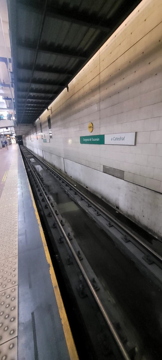 SaludAgtsyp's tweet image. #SubteYPremetro
#LineaD
Abro hilo.
En el día de hoy se realizó una inspección de la DGPDT, estuvieron presentes Emova, jefatura Obras Civiles, Assra (supervisores) cuerpo de delegados de Trafico y del Taller  Congreso de Tucumán a raíz