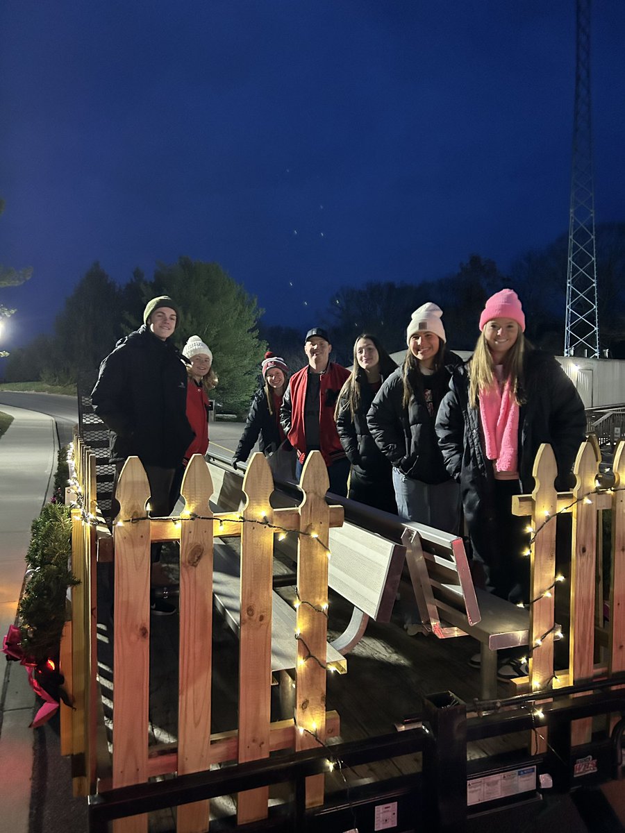Muskingum Athletics (@fightingmuskies) on Twitter photo Muskingum student-athletes helped spread holiday cheer by riding on the Muskingum float in the New Concord Area Board of Trade Christmas Parade! ๐โจ ๐ธ credit - Samantha Miller
<a href="/OHAthleticConf/">Ohio Athletic Conference</a> <a href="/WHIZscores/">WHIZ Sports</a> <a href="/brandonhannahs/">Brandon Hannahs</a> <a href="/DresdenBuzz/">dresdenbuzz</a> <a href="/AVCSCORES/">AVC Sports</a> <a href="/Orbit907News/">Orbit Media</a> Muskingum student-athletes helped spread holiday cheer by riding on the Muskingum float in the New Concord Area Board of Trade Christmas Parade! ๐โจ ๐ธ credit - Samantha Miller
<a href="/OHAthleticConf/">Ohio Athletic Conference</a> <a href="/WHIZscores/">WHIZ Sports</a> <a href="/brandonhannahs/">Brandon Hannahs</a> <a href="/DresdenBuzz/">dresdenbuzz</a> <a href="/AVCSCORES/">AVC Sports</a> <a href="/Orbit907News/">Orbit Media</a>