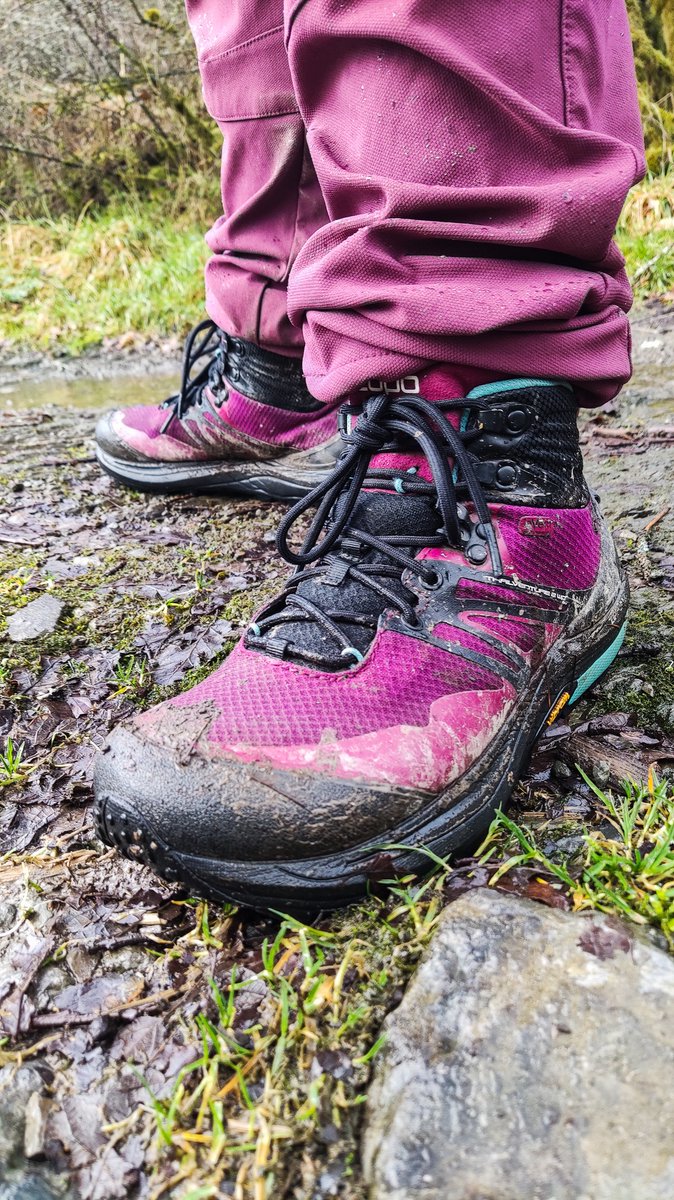 Ce jeudi 5 décembre matin, vers 7h15, au micro de Marjorie Bilo sur <a href="/vivacite/">VivaCité 📻</a>, je vous ferai découvrir le territoire de Somme-Leuze 🇧🇪
En équilibre entre Condroz et Famenne, ce petit coin de Wallonie regorge de pépites à découvrir 💫
#visitwallonia #walloniechérie #danslaradio 📻