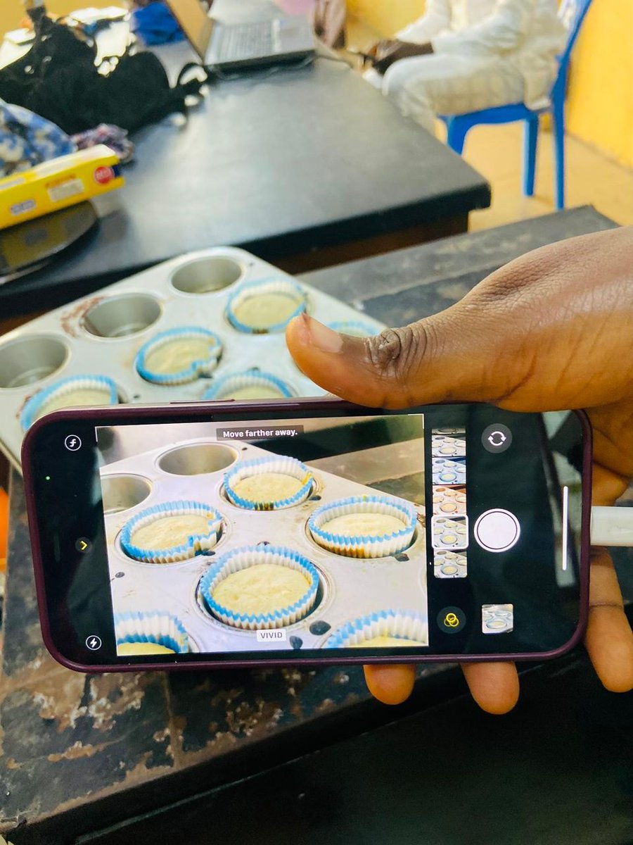 jcilautech's tweet photo. Pictures Highlight from Skill-Up Training 2.0 📸
Participants got trained on Cake Baking, Photography, Bead Crafting and Soap Making.
#skilluptraining2.0
#21stConvention
#ConventionWeek
#RISE
#JCINLAUTECH
#TheParadigmShift
#SEE
#JCINigeria
#JCI https://t.co/46JK71OjVe
