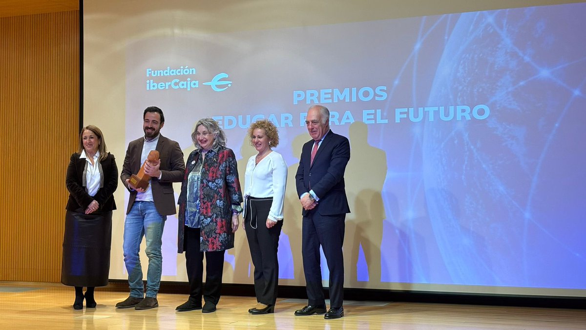 Fundación Trilema tweet media