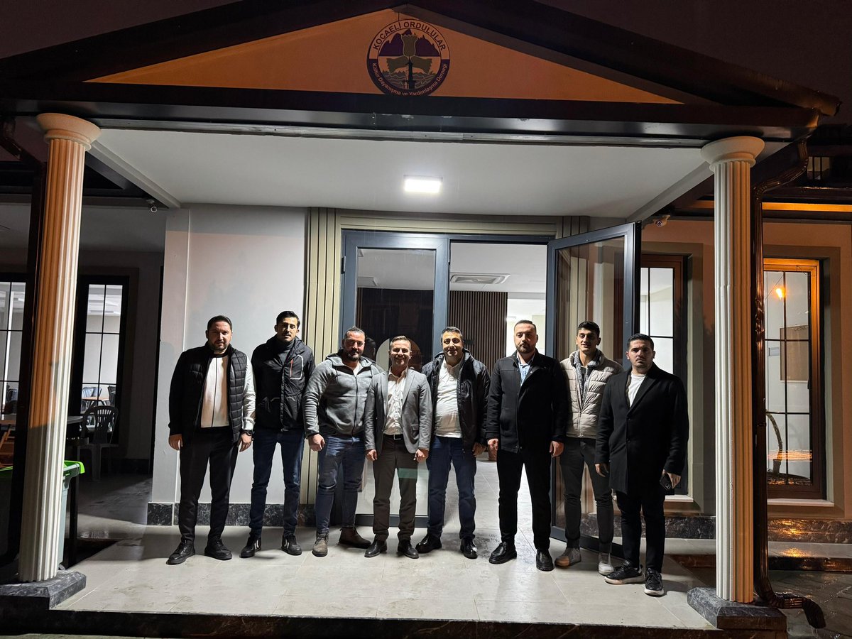 koksalgumuss's tweet photo. Ordulular derneği başkanı Nurettin Arıcan ve ordulular derneği gençlik kolları başkanı Sezer Bekaroğlu'nu  ziyaret ettik. https://t.co/bgzh8mjjl1