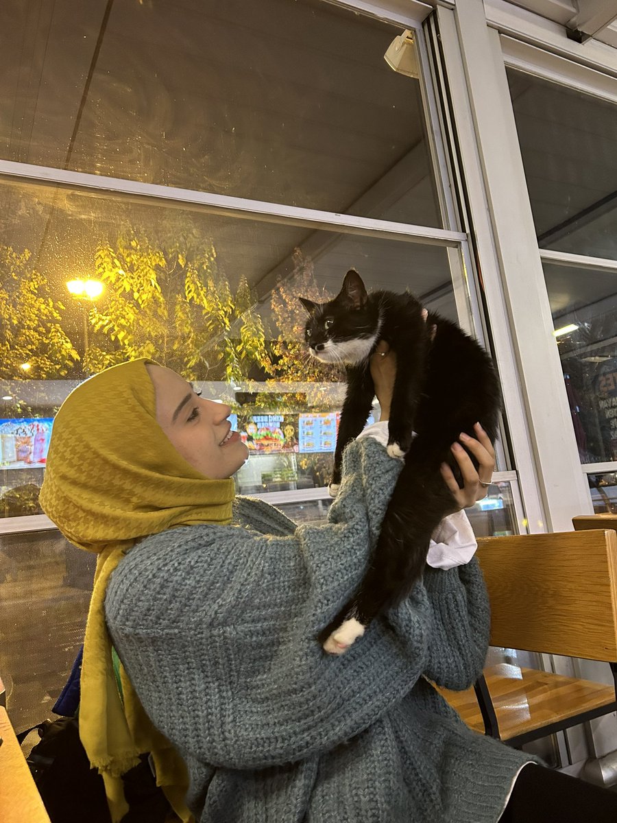 GorgucSongul's tweet photo. loveeeeeyouu 💗💗🥳🥳💞💞 https://t.co/RWY0WueYHB