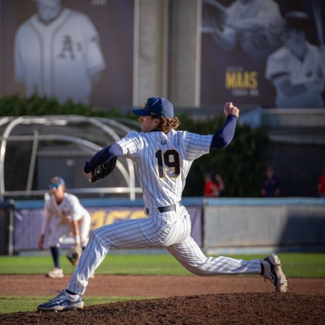 D1Baseball (@d1baseball) on Twitter photo A transfer from Central Arizona College, <a href="/SpallieroRyan/">Ryan Spalliero</a> has been a revelation this fall for <a href="/CalBaseball/">Cal Baseball</a>, sitting 95-97 mph with his fastball.
The 6-foot-1 righty has also shown better command and looks positioned to make a jump this spring. A transfer from Central Arizona College, <a href="/SpallieroRyan/">Ryan Spalliero</a> has been a revelation this fall for <a href="/CalBaseball/">Cal Baseball</a>, sitting 95-97 mph with his fastball.
The 6-foot-1 righty has also shown better command and looks positioned to make a jump this spring.