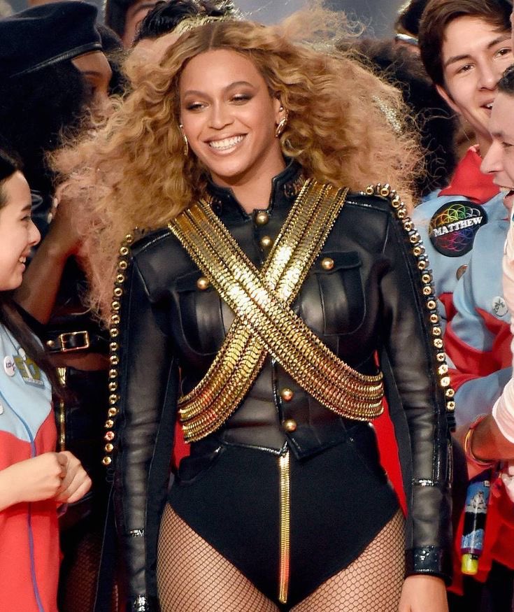 beyoncepress's tweet photo. .@billboard: “The longevity of Beyoncé remains continually awe-inspiring. In 2023, a full 20 years after her first year of being awarded Billboard’s Greatest Pop Star status, she finished No. 3 in our yearly ranking: an endurance at pop’s forefront that not even solo Michael Jackson, our Greatest Pop Star of 1983and Bey’s closest 20th-century predecessor, can rightly claim.” 👑