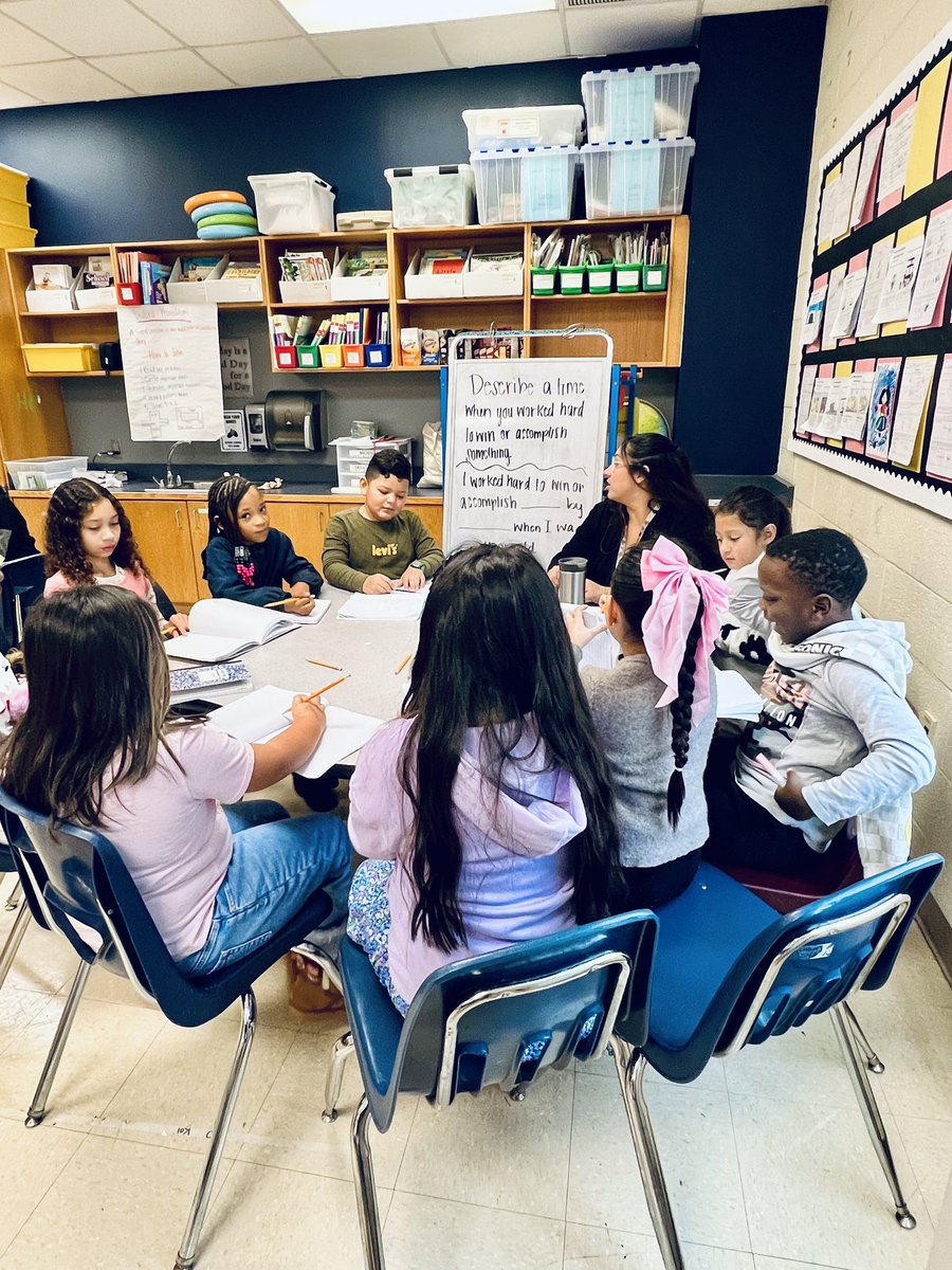 SterlingElemen1's tweet photo. Intentional planning around our Master Schedule allows for every classroom to have support individuals in our classrooms during #SkillsBlock and #AllBlock! @ELeducation @CharMeckSchools #sterlingpride🐯 #Crew88 #RowTogether🛶 #EndlessPossibilities https://t.co/aUGkE4DbuI