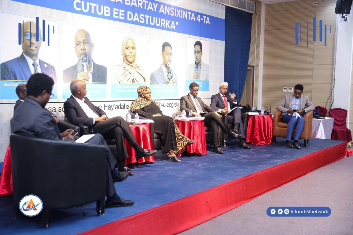 Tonight, <a href="/Osman_Moallim/">Osman Moallim</a>, Chair of #CSOs, participated in a panel debate on the lessons from the Somali Parliament's approval of the first four chapters of the Constitution.

Joined by MPs, senators, &amp; <a href="/ICRICSomalia/">Independent Constitutional Review Commission -🇸🇴</a> Chair <a href="/AvvBurhanAdan/">Burhan Adan Omar</a>, the discussion was vibrant open discussion.