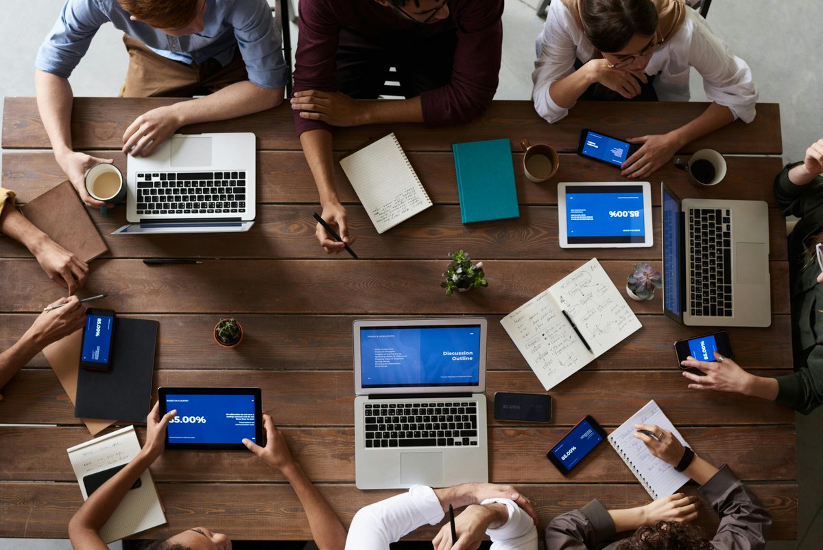 Overcoming meeting anxiety: Discover 10 practical tips to boost confidence and ease nerves in professional settings #QuickBooksSolutionProvider oal.lu/a9MKs