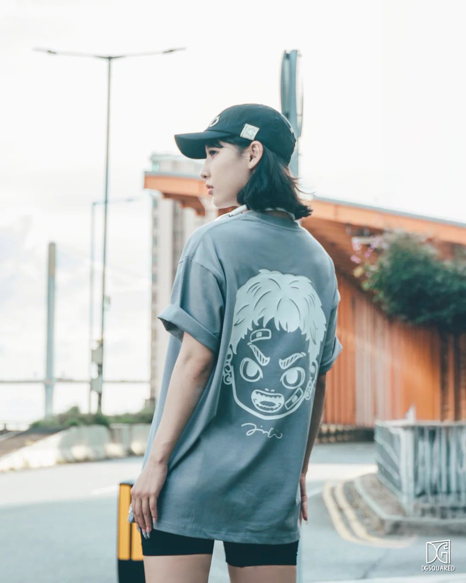 🦷T.Y.G x DGSQUARED🦷

Discover our new T-Shirt style with soft fabrics, sleek cuts, and bold prints for a look that's refreshing. Elevate your wardrobe today!

🛒Sold on DGSQUARED official website:
dgsquared.com.hk/products/the-y…

#theyounggentleman #dgsquared #tshirt