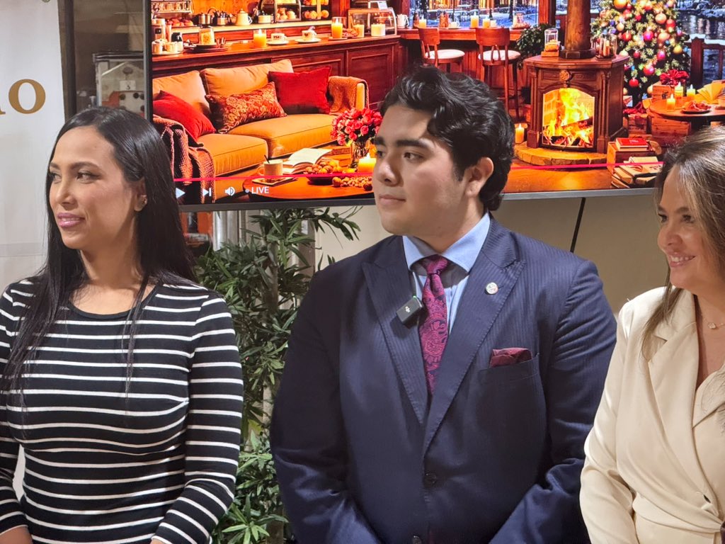 Omar Becerril tweet media