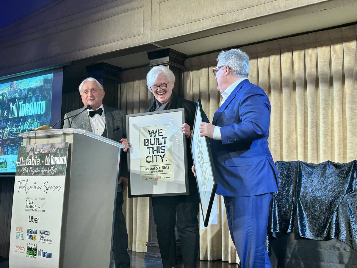 shelleycarroll's tweet photo. Honoured to celebrate our small businesses &amp; BIAs at the 12th Annual BIA Awards hosted by @TABIAnews. These incredible organizations drive vibrant main streets &amp; quality jobs across Toronto. Thank you, ED John Kiru, for marking 55 years of the BIA movement with this special gift! https://t.co/5DVTAtF6lo