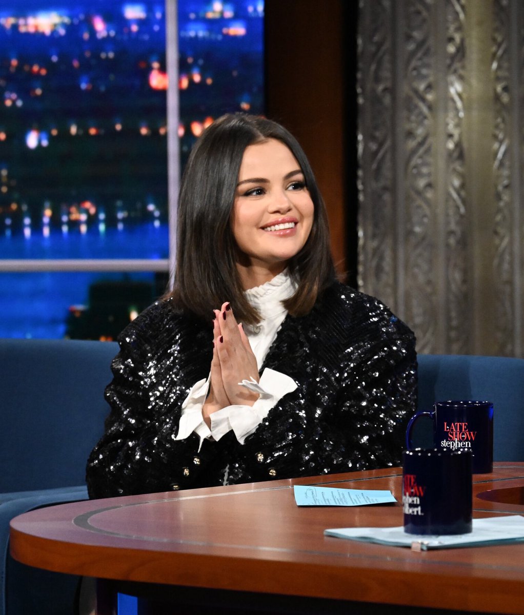 SGchartupdate's tweet photo. Selena Gomez and her baby face🥹 https://t.co/m9At5M2p0M