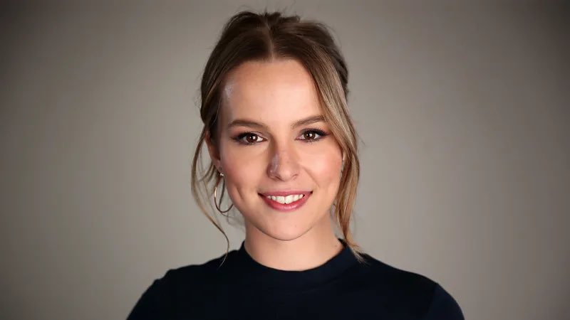 teamendlers's tweet photo. we listen we don't judge: bridgit mendler edition https://t.co/6h4HTmphsa