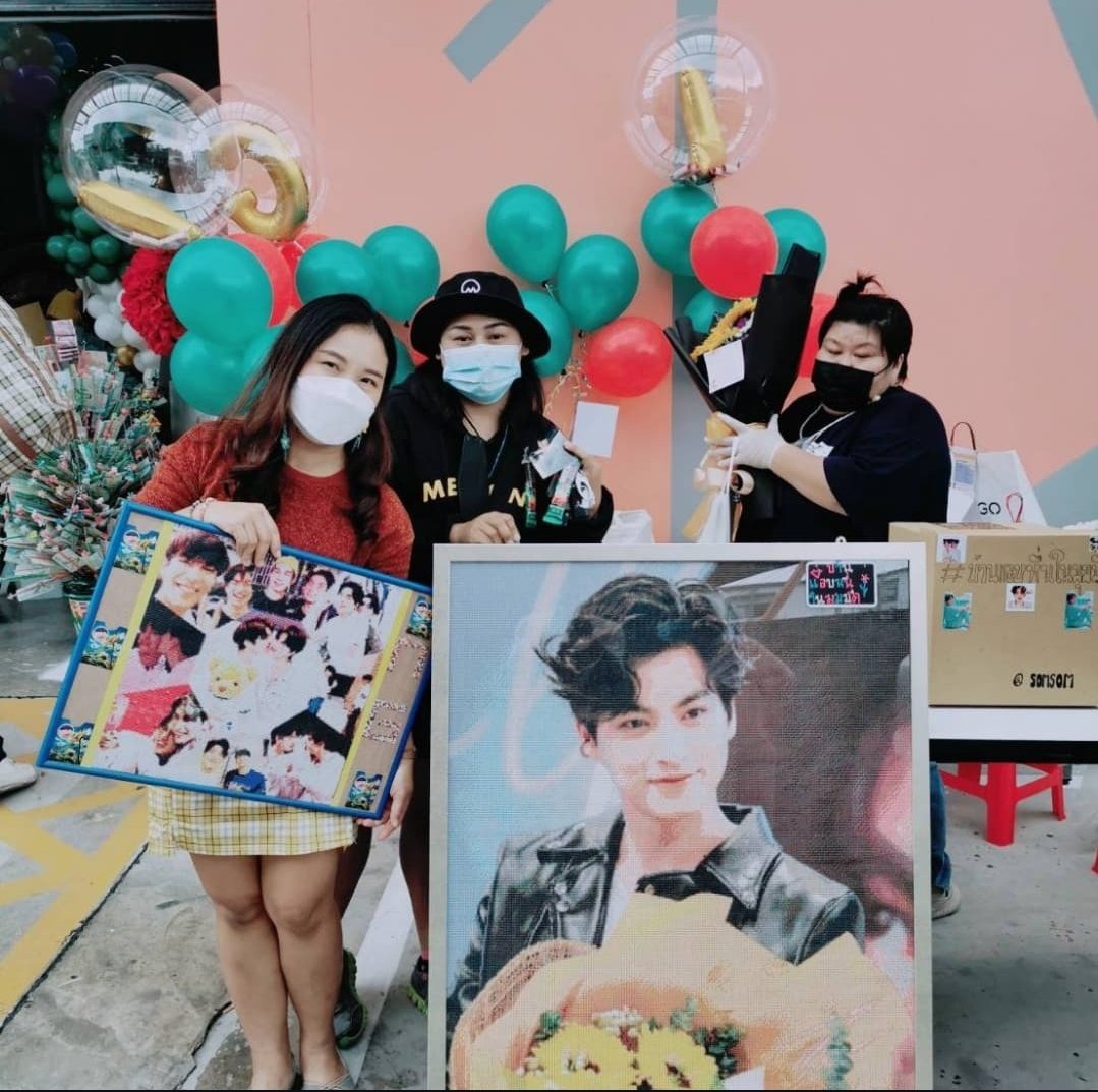 SomSom25282104's tweet photo. ขอบคุณทุกๆวันที่เราได้เจอกัน

27th BIRTHDAY TO GULF
#OurLoveOnGulfBDay
@gulfkanawut
 #Gulfkanawut https://t.co/eRY0k6riC8