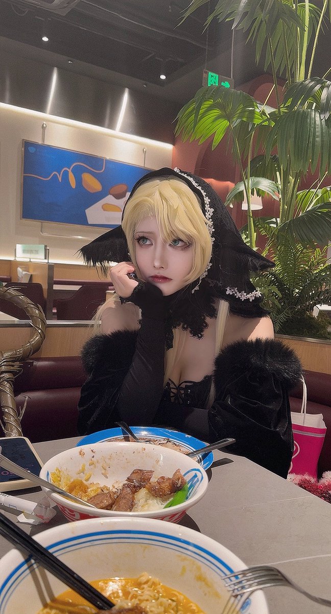 MODS96784657's tweet photo. 一起吃饭吗
#迷宫饭 https://t.co/uiRMKPtQKd