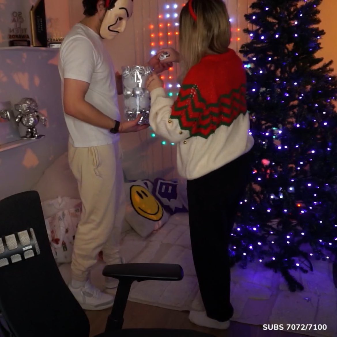 La familia heterosexual, como Dios la creó, monógama, católica, con valores y ética, tradicional, patriótica 🗣️