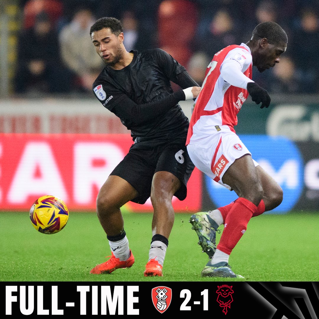 LincolnCity_FC's tweet photo. ⏹️ Not to be in South Yorkshire.

⌚️ FT | 🔴 2-1 ⚫️ | #ROTLIN https://t.co/XUUV92UhAX