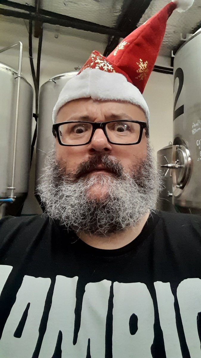 Northendbrewing's tweet photo. Merry Christmas ya filthy animals! https://t.co/lkckFHhdSf