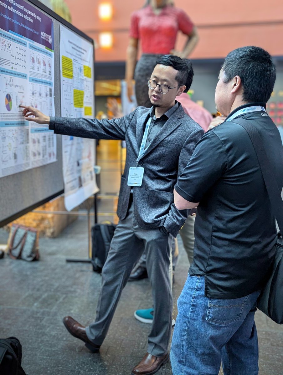 CellSymposia's tweet image. Our first 5 #flashtalks in 25 seconds! Selected poster presenters give 3 minute previews of their research and why to stop by during our busy poster sessions! #CSChembio2024 @CellChemBiol @Cancer_Cell @UCSF @MoffittNews @MassGeneralNews