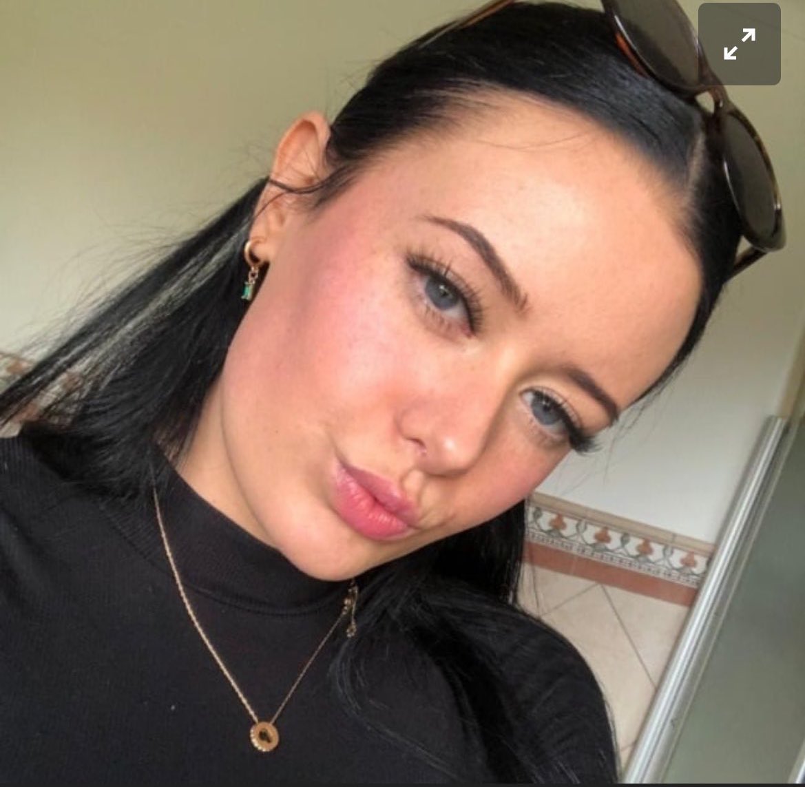 SeeRacists's tweet photo. ‼️A MOTHER R*PED AND DROWNED 4 YEAR-OLD STEP-DAUGHTER 

Amber Hughes faces a charge of m*rder after she drowned her four-year-old stepdaughter Nada-Jane Therèse Challita after a telephone argument with her father ☎️ 

"You broke my heart, I'm going to burn yours," were the last words Elie Challita heard from his 23 year old girlfriend, Amber Hughes, before she r*ped and drowned his four-year-old daughter, Nada-Jane.

Elie Challita had left Nada-Jane at home in Jhb with Hughes, a nursery school teacher,  while he went house hunting in Polokwane.

During the day she called him in a rage after discovering he'd been chatting with other women on WhatsApp. 

She accused him of being unfaithful and threatened to destroy everything he loved.

After trying and failing to get hold of her, the desperate father called a friend who rushed to his home where the friend found Hughes in the lounge with cuts on her wrists. 

When he asked where Nada-Jane was, she pointed to the bathroom. 

The little girl’s body was found floating in the bath.  She was rushed to hospital but had already passed away. 

Hughes will be facing two charges of r*pe and one of m*rder.