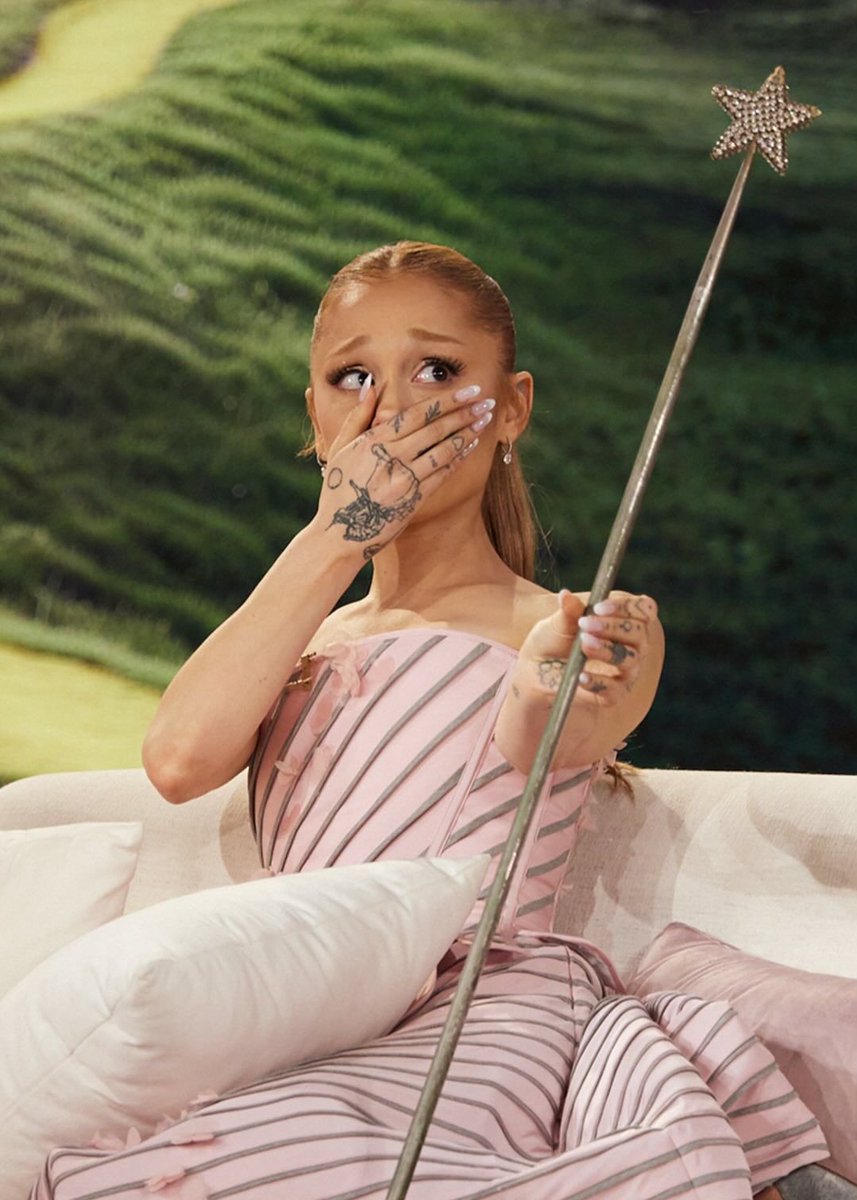 ًً (@glindathinker) on Twitter photo 