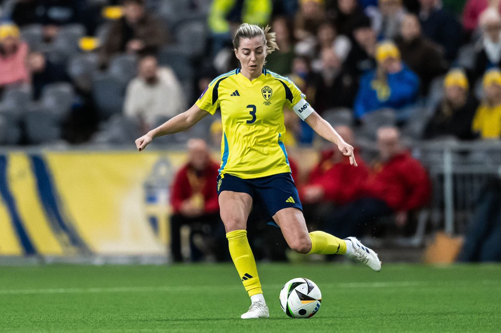 LindaSembrant's tweet photo. @WEURO2025  here we come 🇸🇪 https://t.co/bWPsu4XyCD