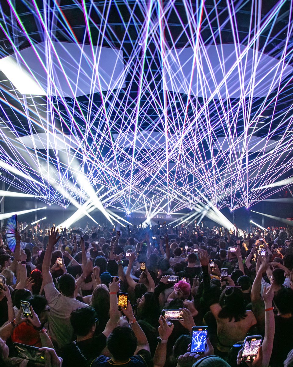 echostage's tweet photo. Tis the seasonโฆ for bass! ๐ฅถ๐โ๏ธ
Come warm up at these bass shows headed to #Echostage & #Soundcheck this winter. ๐จ Tickets available now โ https://t.co/pg3hxEF4ig https://t.co/btVxylSiug