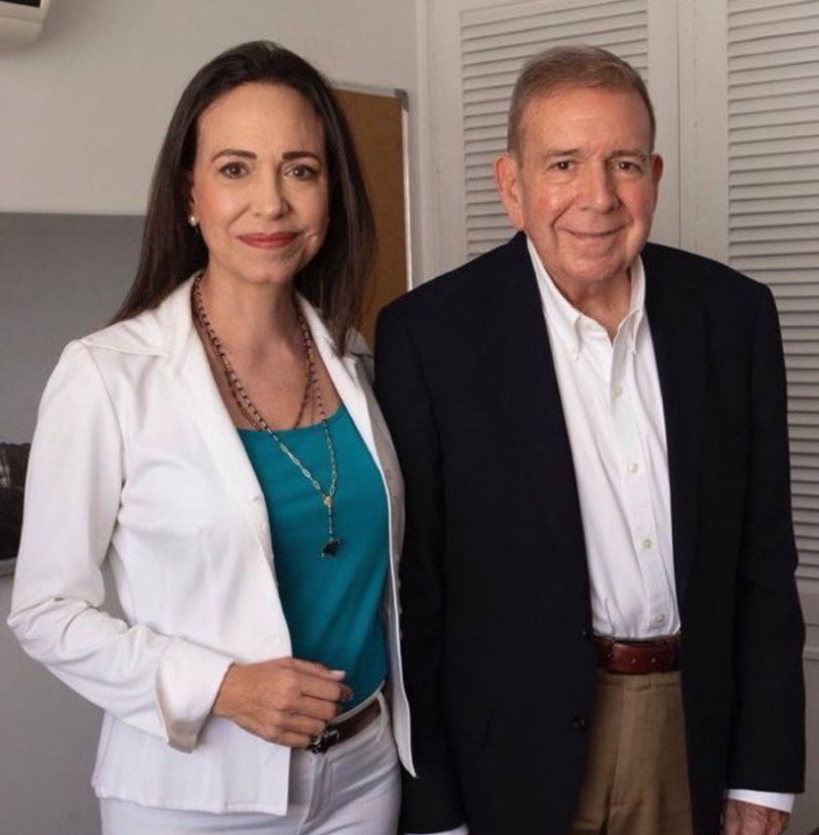 hackervnzl's tweet photo. 🚨URGENTE | María Corina dice que Edmundo González regresará en cualquier momento. Que todo está absolutamente coordinado. 🔁 El plan para liberar a Venezuela está en Marcha. Ten fe Venezuela! https://t.co/B8tieWqqPr