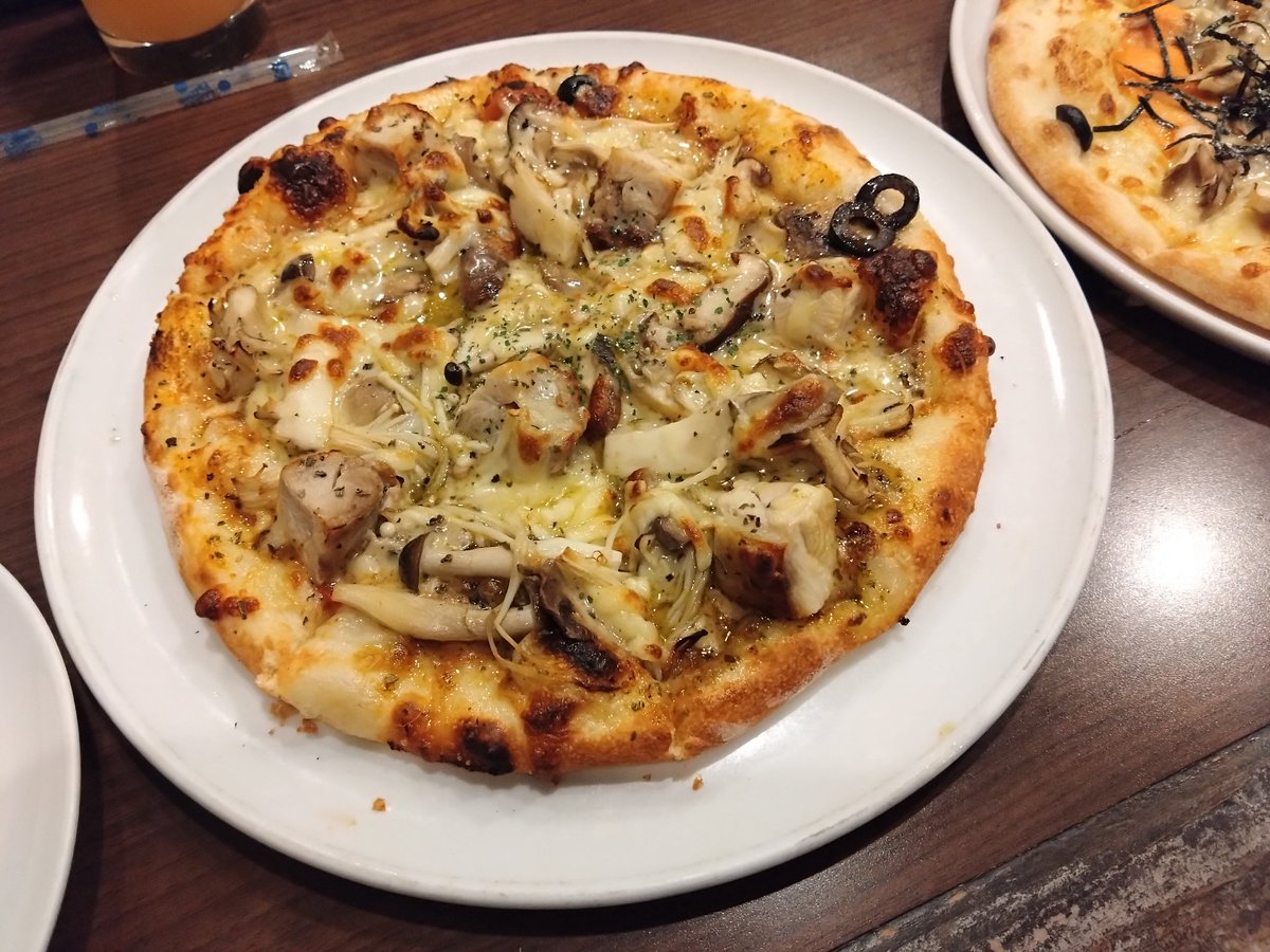 daybreak719moon's tweet image. 久しぶりにP活(健全)してきた
かわいい娘とランチ
ピザ美味しかった

#p活三重 
#P活鈴鹿
#P活四日市
#P活名古屋