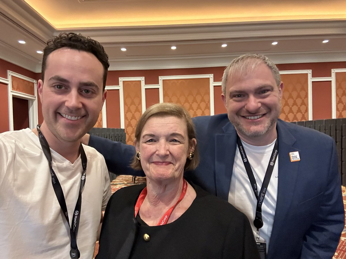 Jonathan Barouch (@jbarouch) on Twitter photo Just finished the annual contact center learning session with the one and only <a href="/McGeeSmith/">Sheila McGee-Smith</a> - leaving smarter and more excited about the industry than ever. Thank you for the energy boost Sheila. Just finished the annual contact center learning session with the one and only <a href="/McGeeSmith/">Sheila McGee-Smith</a> - leaving smarter and more excited about the industry than ever. Thank you for the energy boost Sheila.