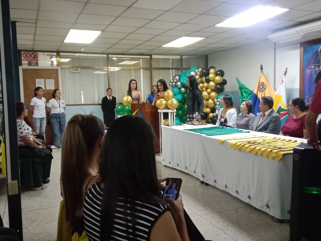 Este martes

*UPTMKR egresó primeros  Diplomados en Enfermería Clínica Avanzada de Urgencias y en  Instrumentación Quirúrgica*