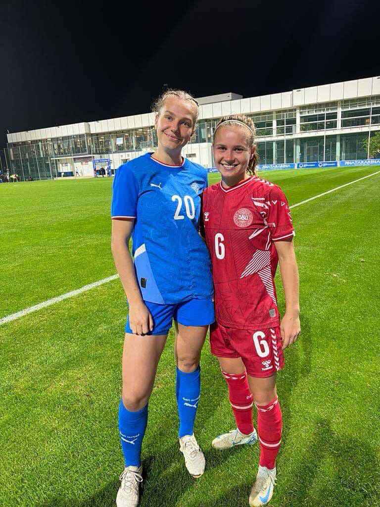 Harvard Women's Soccer (@harvard_wsoccer) on Twitter photo ๐๐ง ๐ญ๐ก๐ ๐ ๐๐ญ๐๐ ๐
<a href="/HasboJosefine/">JosefineHasbo</a> and <a href="/aslaugmunda/">รslaug Munda Gunnl.</a> met on opposite sides of the pitch for the first time for their respective national teams yesterday in an international friendly! ๐ฎ๐ธ๐ฉ๐ฐ ๐๐ง ๐ญ๐ก๐ ๐ ๐๐ญ๐๐ ๐
<a href="/HasboJosefine/">JosefineHasbo</a> and <a href="/aslaugmunda/">รslaug Munda Gunnl.</a> met on opposite sides of the pitch for the first time for their respective national teams yesterday in an international friendly! ๐ฎ๐ธ๐ฉ๐ฐ