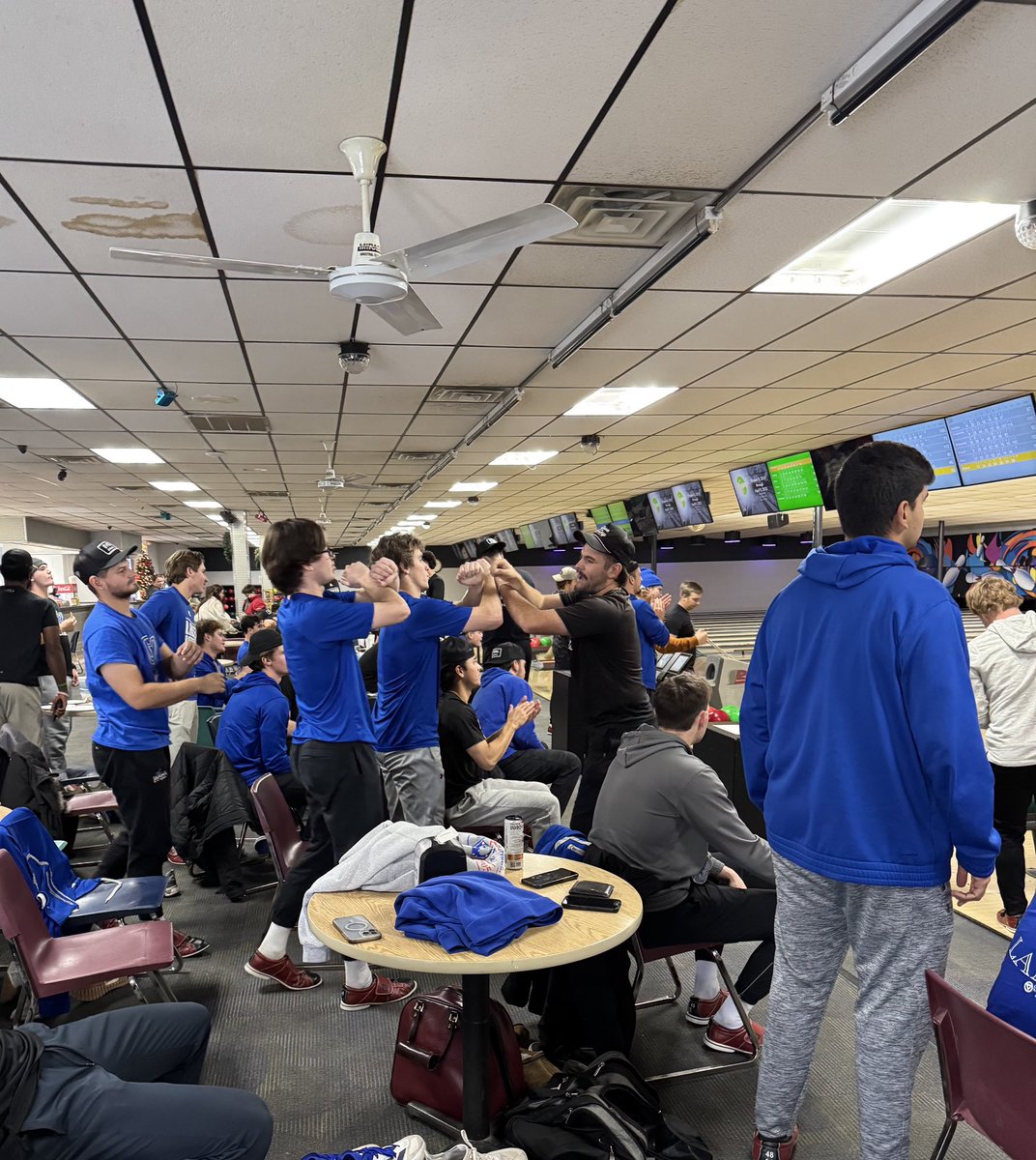 GVSUBaseball's tweet photo. Lanes were rocking today. Thank you @Hudsonvillelane for having us out. Congratulations to team
Gulbrandsen/Thorington on the Win 🎳

#ExtraBreadSticks #AnchorUp https://t.co/2FnJFkXa9s