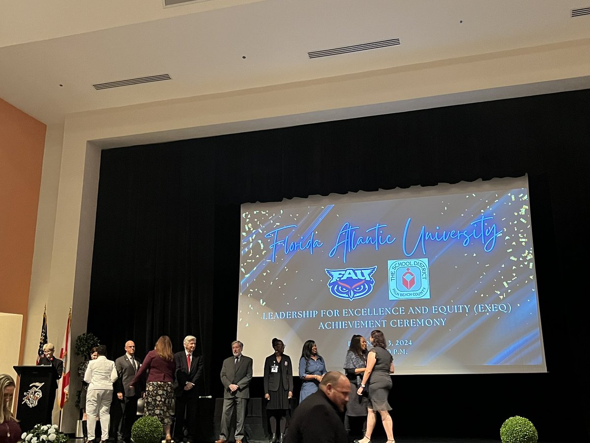 DSOA_Official's tweet photo. Congratulations, Mrs. Ray! She completed the Districts EXEQ program and will graduate with her Masters in Educational Leadership next week from FAU! We are so proud of the amazing leader you have become! #dreyfoosmagic https://t.co/V5fbKWNsjj